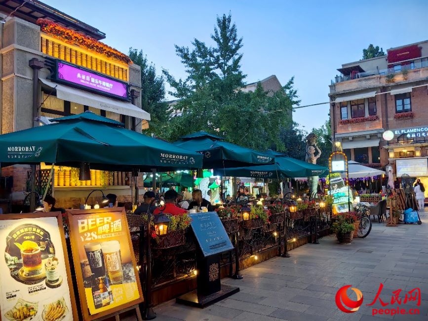 Romanticismo nelle notti di mezza estate a Tianjin