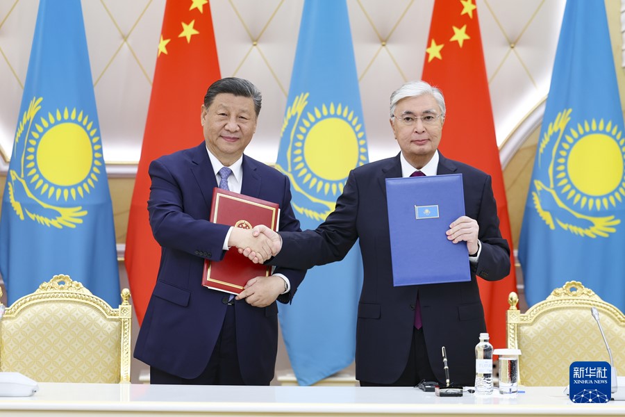 Colloquio tra Xi Jinping e Kassym-Jomart Tokayev