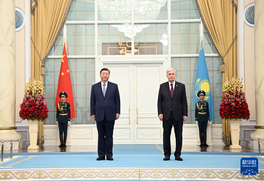 Xi Jinping è arrivato al palazzo presidenziale del Kazakistan