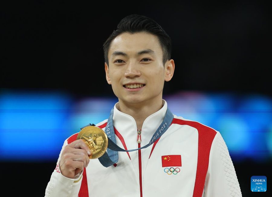 Zou Jingyuan vince la seconda medaglia d'oro della Cina nella ginnastica alle Olimpiadi di Parigi