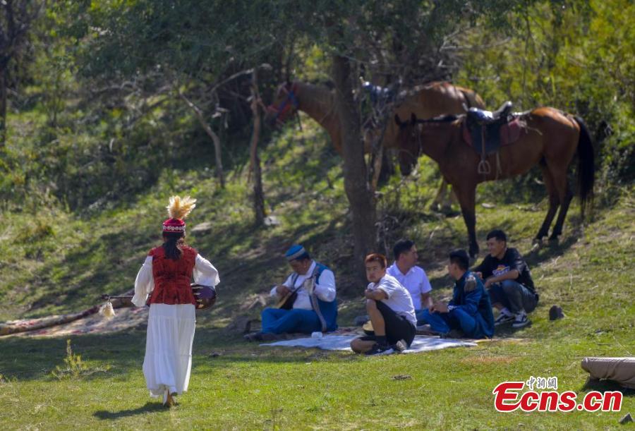 Aken Aytes, patrimonio culturale etnico dello Xinjiang