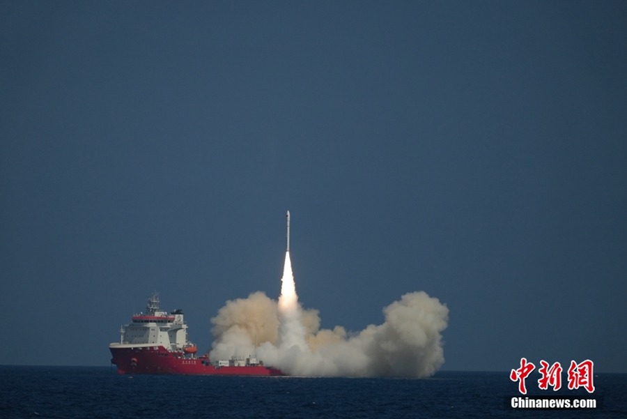 Cina, successo del test di lancio dal mare del razzo vettore Yao 3 Ceres-1