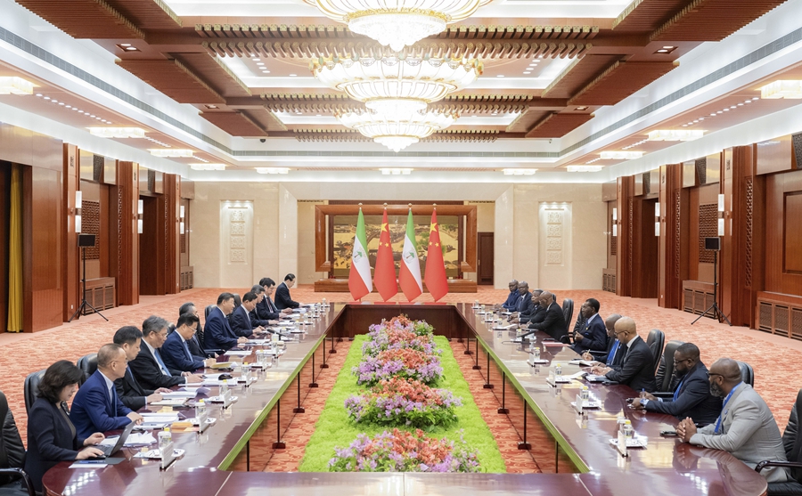 Incontro tra Xi Jinping e il Presidente della Guinea Equatoriale, Teodoro Obiang Nguema Mbasogo