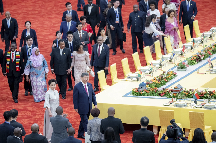 Xi Jinping ospita un banchetto di benvenuto per gli ospiti del Summit del FOCAC