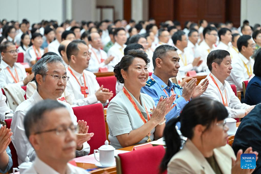 La Cina premia insegnanti modello e istituzioni educative in vista della Giornata degli Insegnanti