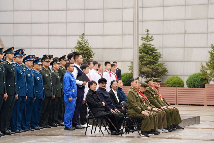 Shenyang, cerimonia suono della campana per 93° anniversario Incidente del 18 settembre