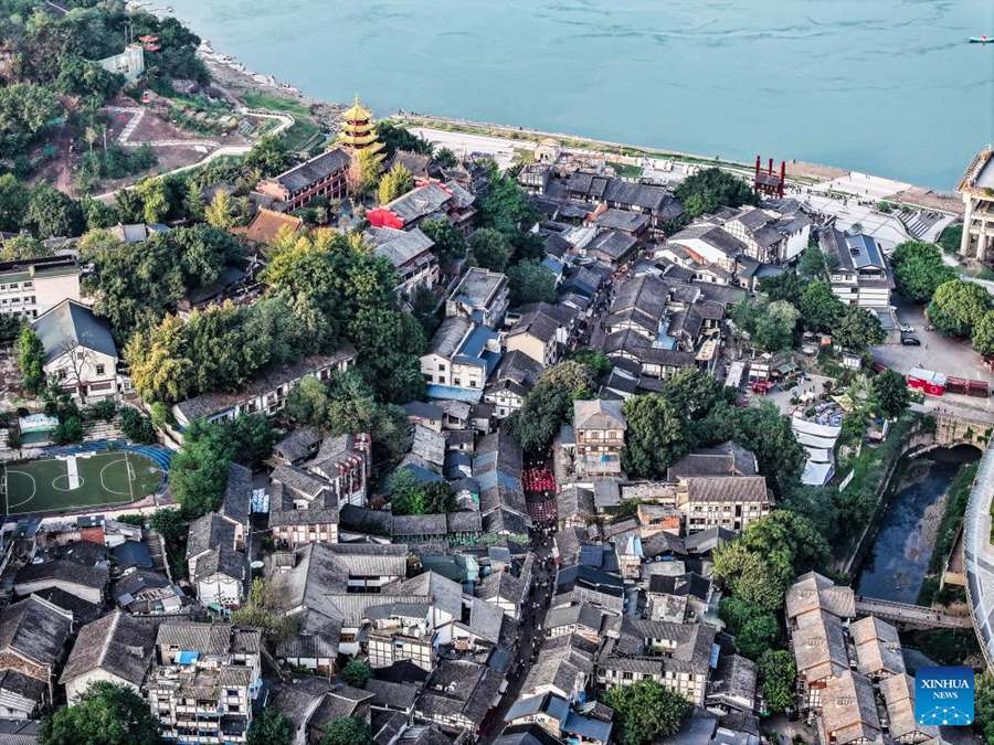 Vista aerea dell'antico borgo di Ciqikou a Chongqing