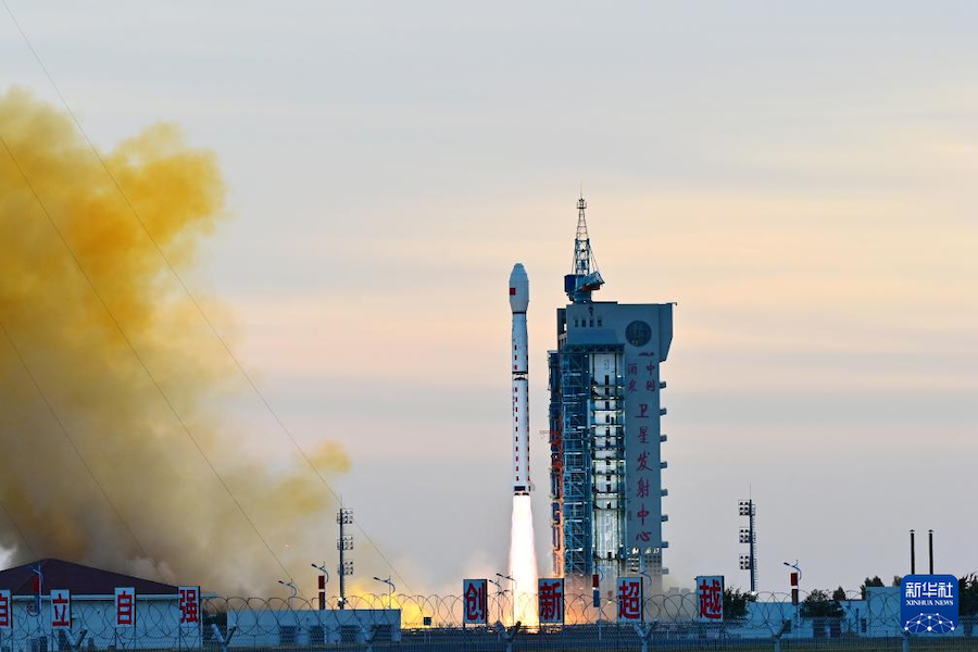 Cina: lanciato con successo satellite Gaofen-12 05